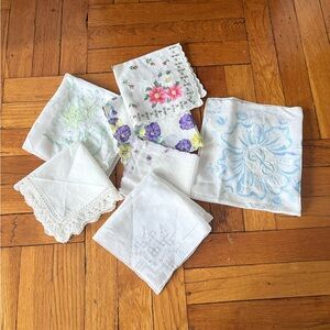 Lot vintage handkerchiefs & coaster